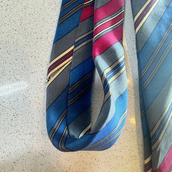 Vintage Yves Saint Laurent Red and Blue Striped Tie NWT - Picture 8 of 10